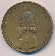 Madarassy Walter (1909-1994) 1938. 'Szent István / Szent Jobb' Br Emlékérem (40mm) T:2 Patina - Non Classificati