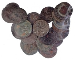 Római Birodalom 28db-os Vegyes Constans Rézpénz Tétel T:vegyes
Roman Empire 28pcs Of Various Copper Coins From Constans  - Non Classificati