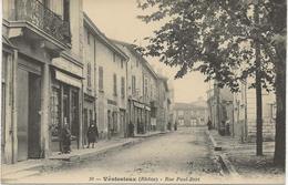 VENISSIEUX - CARTE ANIMEE - RUE PAUL BERT - Vénissieux