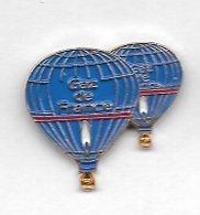 Pin's  Montgolfières  Bleues  Sur  Pub  Gaz  De  France - Montgolfières