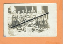 Carte Photo Militaire - Zur Erinnerrung Weitkrieg - Roye - 1914-1915 -( Militaires , Soldat , Soldats ) - Roye