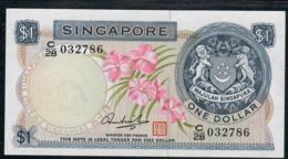 SINGAPORE  P1d 1 DOLLAR  1972 #C/28 Signature 3    AU-UNC. - Singapour