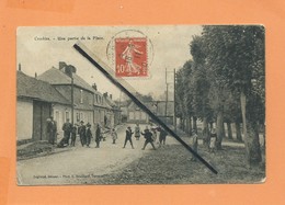 CPA  - Combles - Une Partie De La Place - Combles