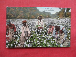 Black Americana  Busy Day In Cotton Field     Ref 3218 - Black Americana