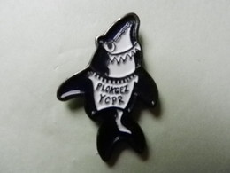 Pin S Plongez YCPR Requin - Immersione