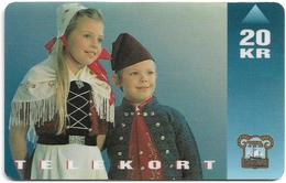 Faroe - Faroese Telecom (Magnetic) - National Costume (children) - 20Kr. - 15.000ex, Used - Faeroër