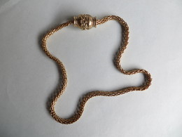 Collier Vintage Tour De Cou - Beau Maillage Tressé Chaine En Métal Doré Fermeture Aimant - - Halsketten