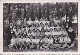SCOUTISME - Photo Originale Format 11,4 X 16,5 Cm - Troupe De Scouts Avec Religieux - Scouting