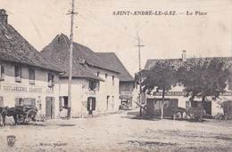 CPA  : Saint André Le Gaz (38) Rare  La Place Boulangerie Café Charvet, Restaurant   TBE   Ed SF - Saint-André-le-Gaz
