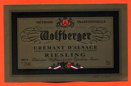 étiquette De Vin De Crémant D'alsace Riesling Wolfberger à Eguisheim - 75 Cl - Riesling