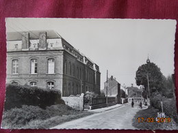 CPSM - Solre-le-Château - L'Ecole De Garçons - Solre Le Chateau