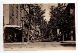 - CPA VICHY (03) - La Rue Du Pont - Photo CAP N° 81 - - Vichy