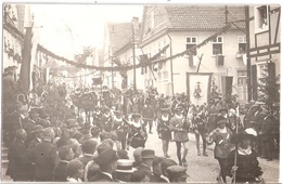 MENGERINGHAUSEN Arolsen Festumzug Mittelalter Knappen Ritter 2.8.1930 Gelaufen - Bad Arolsen