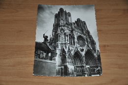 8434-   REIMS, LA CATHEDRALE - Reims