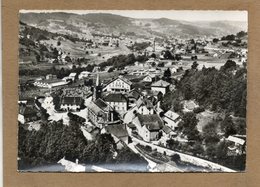 CPSM Dentelée - FRESSE-sur-MOSELLE (88) - Vue Aérienne Du Centre-Bourg Dans Les Années 50 / 60 - Fresse Sur Moselle