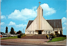 44 BOUAYE - L'église - Bouaye