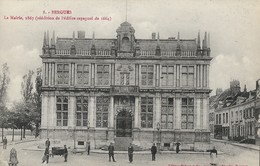 CARTE POSTALE ORIGINALE ANCIENNE : BERGUE LA MAIRIE DE 1867 ANIMEE  NORD (59) - Bergues