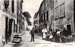 88. VOSGES - MIRECOURT. Rue Vuillaume. Devoivre Brocanteur. - Mirecourt