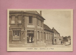 CPA -  Lassigny  -(Oise) - Carrefour De La Place - Lassigny