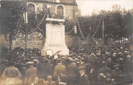 78-LE-MESNIL-SAINT-DENIS- CARTE-PHOTO- INAUGURATION DU MONUMENT AUX MORTS POUR LA PATRIE - Le Mesnil Saint Denis