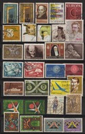 Portugal Lot De 30 Timbres Divers Oblitérés Tous Différents - Andere & Zonder Classificatie