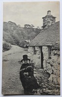 CPA Rare Pays De Galles Wales Native Of Llanuwchllyn Vieille Femme Chapeau - Caernarvonshire