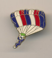 PARACHUTISTE - Parachutting