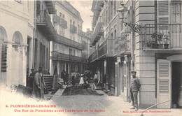 88-PLOMBIERES-LES-BAINS- UNE RUE DE PLOMBIERES AVANT L'OUVERTURE DE LA SAISON - Plombieres Les Bains