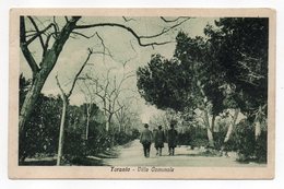 Italie -- TARANTO  -- Villa Comunale (animée)...à Saisir - Taranto