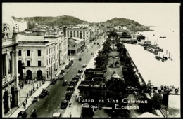 Ref 1282 - Real Photo Postcard - Paseo De La Colonias - Guayaquilo Ecuador - Ecuador