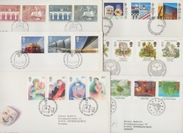 Grande-Bretagne 1982 à 1989, 1991, 1993 à 1997, 2001. 15 FDC Europa - Collections