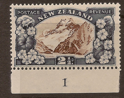 NZ 1935 2 1/2d Mt Cook Plate No Single Wmk SG 560 HM #IP41 - Unused Stamps