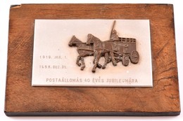 1959 Postaállomás 40 éves Jubileumára Plakett Fa Talapzaton 15x11 Cm - Other & Unclassified