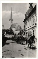 T2 1940 Dés, Dej; Bevonulás / Entry Of The Hungarian Troops + 1940 Dés Visszatért So. Stpl. - Unclassified