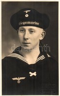 * T2/T3 WWII Kriegsmarine, Nazi German Navy Mariner. M. Frölich Photo - Unclassified