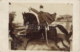 T2/T3 Osztrák-magyar Huszár Montázs Fotó / Austro-Hungarian K.u.K. Military Hussar Montage Photo. Ant. Plaschek Fotograf - Non Classés