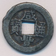 Kínai Császárság ~1851-1861. 1c öntött Fe 'Hszien-feng' T:2-
Chinese Empire ~1851-1861. 10 Cash Cast Fe 'Hsien-feng' C:V - Unclassified