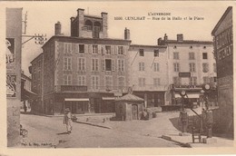 CPA CUNLHAT 63 - Rue De La Halle Et La Place - Cunlhat