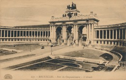 CPA - Belgique - Brussels - Bruxelles - Parc Du Cinquantenaire - L'Arcade - Bossen, Parken, Tuinen