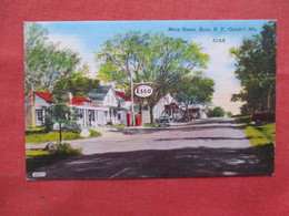 Esso Gas Station Main Street NY  Catskills  Ref 3248 - Catskills