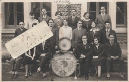 IZEAUX - Classe 1930      ( Carte Photo )   2/2 - Other & Unclassified