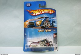 Hot Wheels - SCORCHIN' SCOOTER Moto - 2005 Rebel Rides - Collector 79 HOTWHEELS US Long Card 1/64 - HotWheels