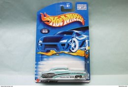 Hot Wheels - SO FINE Buick - 2002 Spares 'N Strikes - Collector 60 HOTWHEELS US Long Card 1/64 - HotWheels