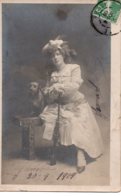 Cpa Femme Avec Fusil Année 1909 - Donne