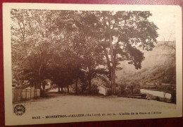 Monistrol D'Allier L'allée De La Gare - Monistrol Sur Loire