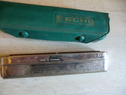 Harmonica Hohner Modèle écho Lettre C-N°2309; Dans Sont étui En état De Marche - - Muziekinstrumenten