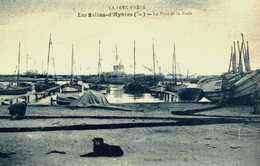 83....var...les Salins D'.hyeres......le Port Et La Rade - Hyeres