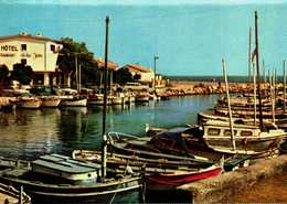 83....var....hyeres Les Palmiers.....l'aygade....le Port Des Plaisanciers...cpsm - Hyeres