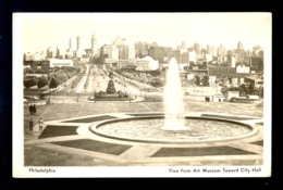 Philadelphia View From Art Museum Toward City Hall / Postcard Circulated, 2 Scans - Philadelphia