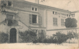 69 // VAUX EN VELIN   La Mairie , Ecole Communale De Filles  ** - Vaux-en-Velin